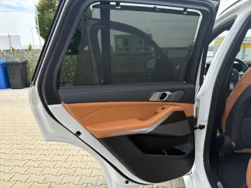 BMW X5 xDrive30d M Sport Panoramadach ICONIC