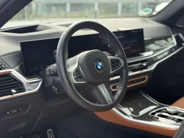 BMW X5 xDrive30d M Sport Panoramadach ICONIC