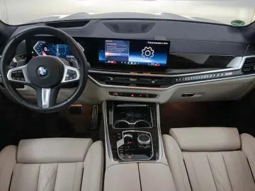 BMW X5 30 d xDrive M Sport Panorama AHK StHz Individ