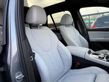 BMW X5 xDrive 30d AHK M Sport pro Panorama