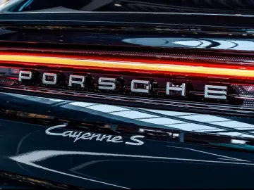 Porsche Cayenne S Coupe