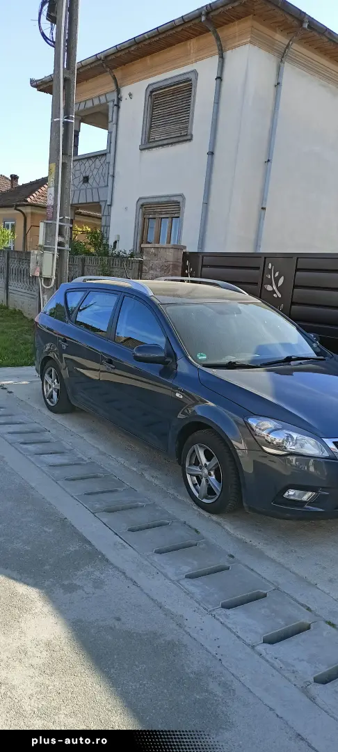 Kia cee'd   Ceed