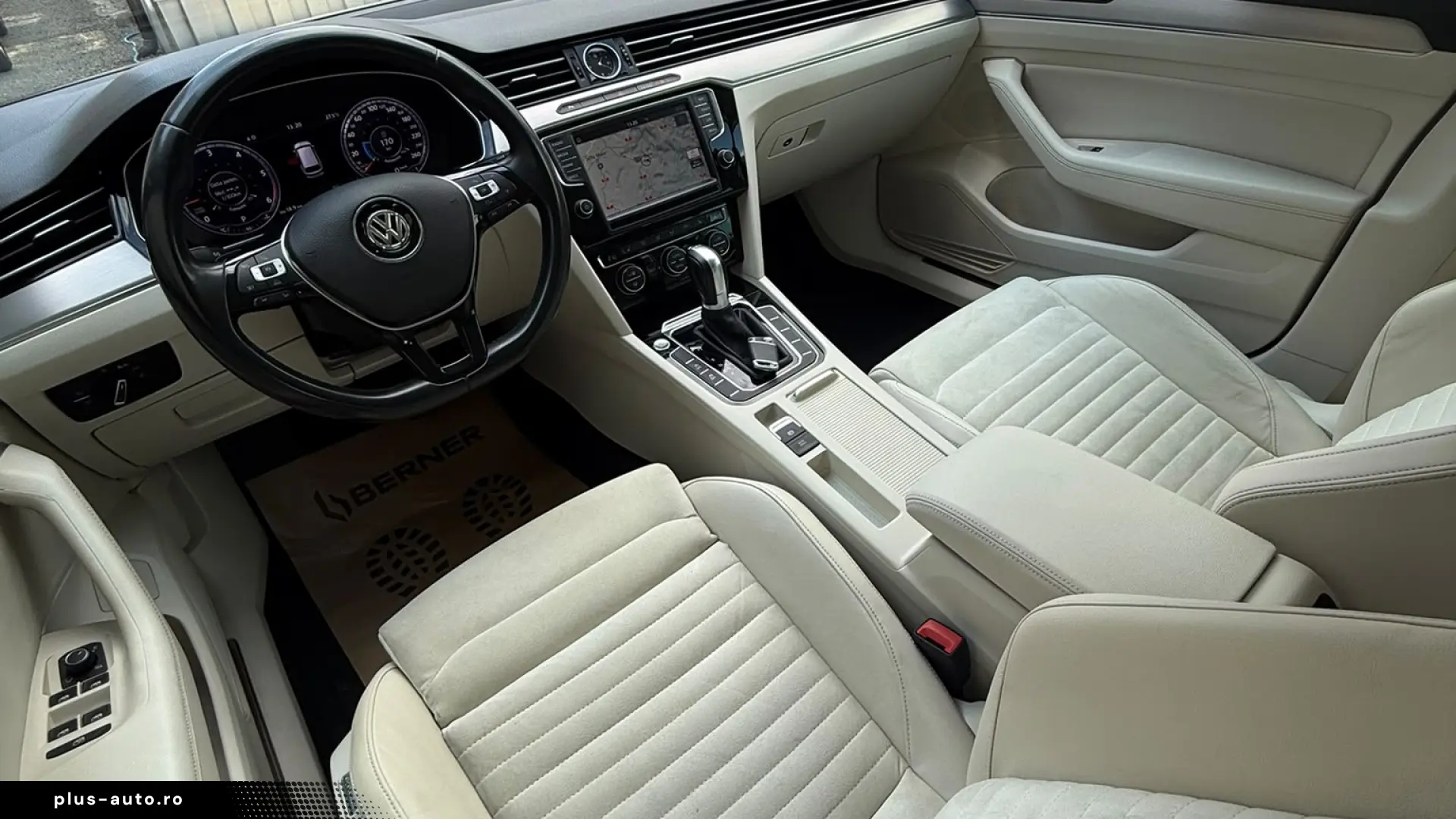 VOLKSWAGEN PASSAT R LINE