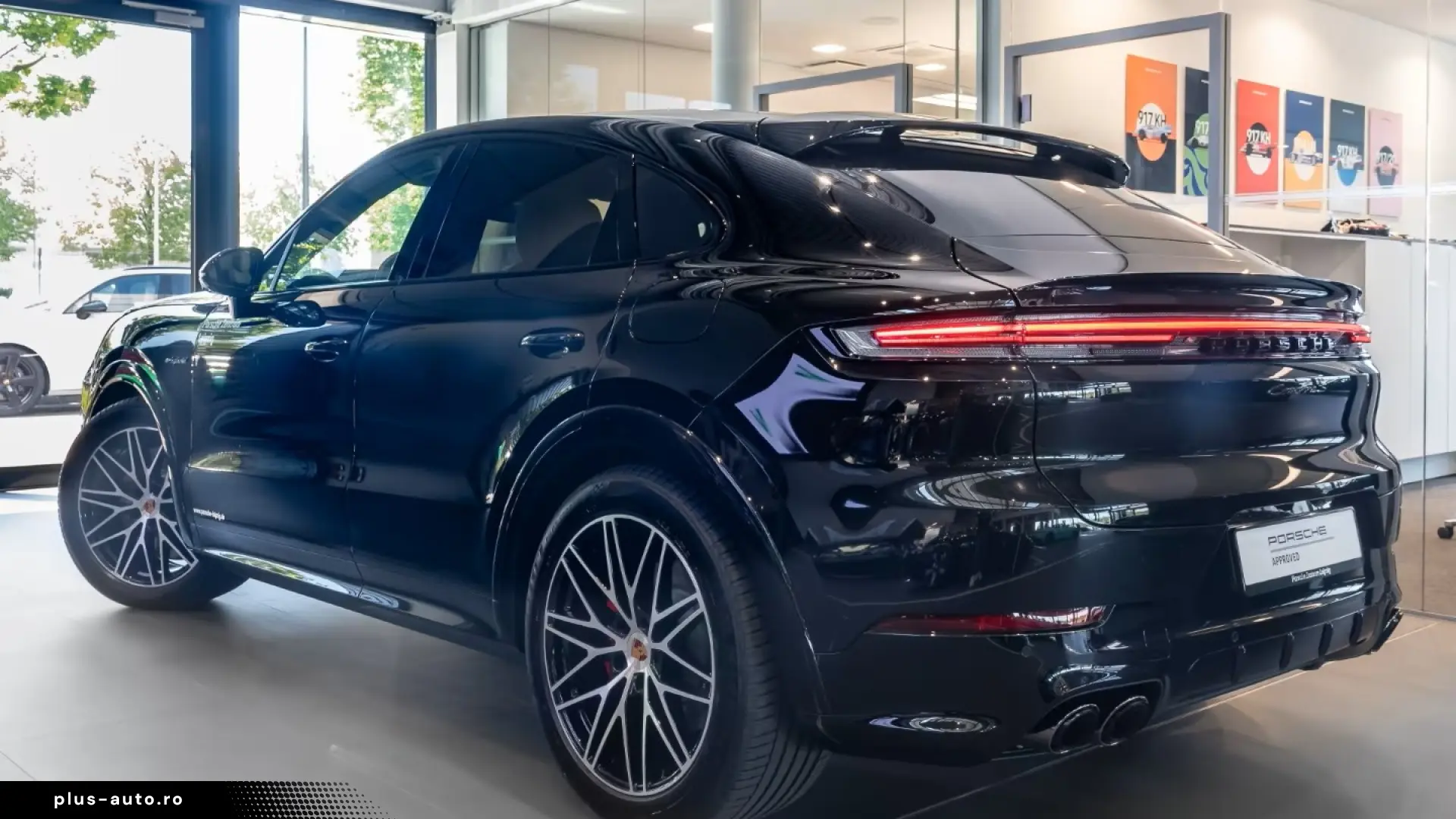 Porsche Cayenne S E-Hybrid Coupe Black Edition