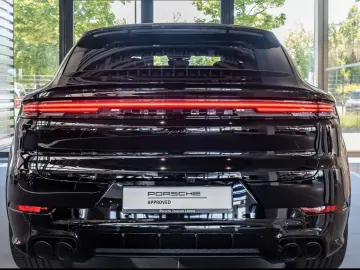 Porsche Cayenne S E-Hybrid Coupe Black Edition