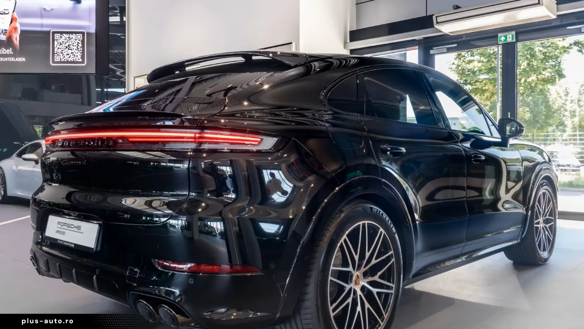 Porsche Cayenne S E-Hybrid Coupe Black Edition