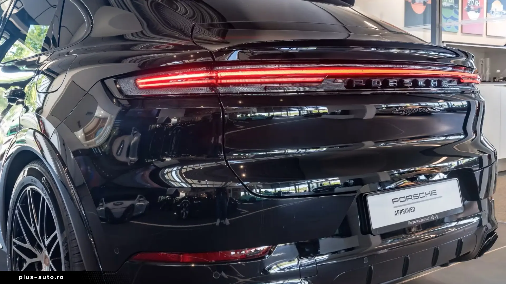 Porsche Cayenne S E-Hybrid Coupe Black Edition