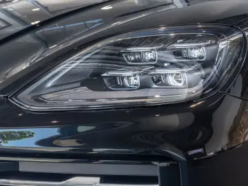 Porsche Cayenne S E-Hybrid Coupe Black Edition