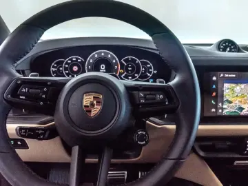Porsche Cayenne S E-Hybrid Coupe Black Edition
