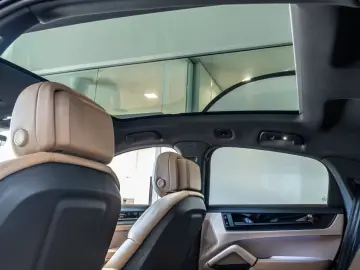 Porsche Cayenne S E-Hybrid Coupe Black Edition