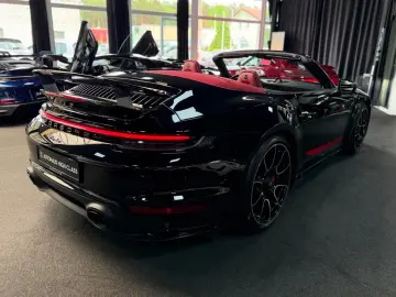 PORSCHE 992 911 Turbo Sport Chrono Lift 360
