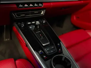 PORSCHE 992 911 Turbo Sport Chrono Lift 360