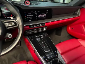 PORSCHE 992 911 Turbo Sport Chrono Lift 360