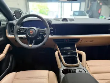 PORSCHE Cayenne 3.0 V6 Tiptronic Approved Coupe Pano