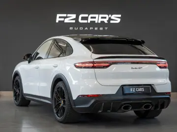 PORSCHE Cayenne Turbo GT
