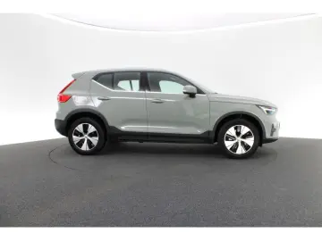 VOLVO XC40 T4 Core PDC FACEL. LED SHZ KAMERA STANDHZ