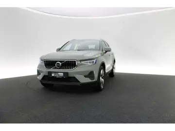 VOLVO XC40 T4 Core PDC FACEL. LED SHZ KAMERA STANDHZ