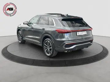 AUDI Q5 2.0 TDI QUATTRO S-LINE