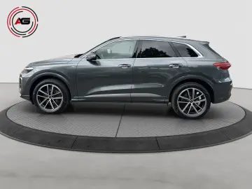 AUDI Q5 2.0 TDI QUATTRO S-LINE