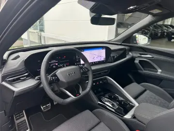 AUDI Q5 2.0 TDI QUATTRO S-LINE