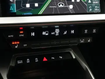 AUDI RS3 Sportback MATRIX RAUTE B&O KAM 360  ACC NAVI