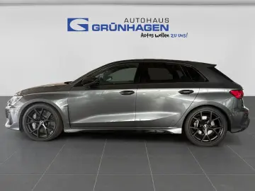 AUDI RS 3 2.5 TFSI Keramik-290 Km h-Leder-Pano