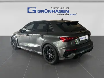 AUDI RS 3 2.5 TFSI Keramik-290 Km h-Leder-Pano