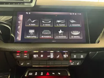 AUDI RS 3 2.5 TFSI Keramik-290 Km h-Leder-Pano