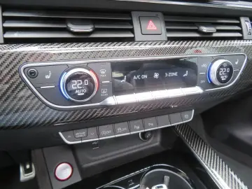 AUDI RS 5 Coupé Competition PLUS HuD B&O PANO
