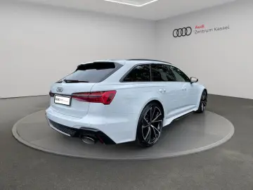 AUDI RS 6 Avant 4.0 TFSI qu. Laser B&O Pano 360
