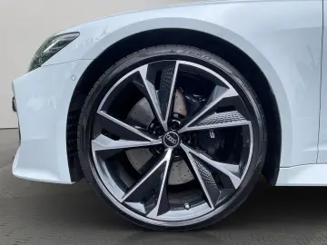 AUDI RS 6 Avant 4.0 TFSI qu. Laser B&O Pano 360
