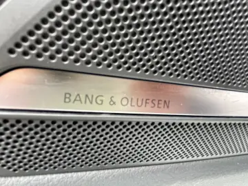 AUDI RS 6 Avant 4.0 TFSI qu. Laser B&O Pano 360