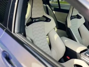 BMW M3 Individual Schalter Limousine M Performance