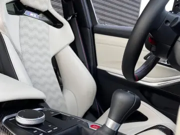 BMW M3 Individual Schalter Limousine M Performance