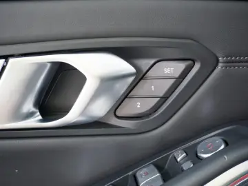BMW M3 Competition M Carbon DrivAss 360K HUD Laser