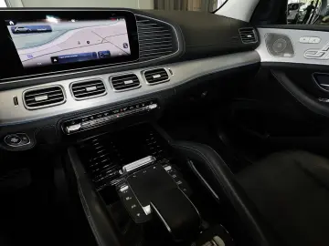 MERCEDES-BENZ GLE 450 AMG d 4M AMG PANO AHK HUD 360