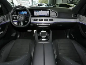 MERCEDES-BENZ GLE 300 d 4M AMG Night Pano 360  LED