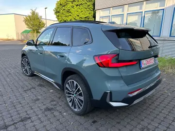 BMW X1 xDrive23d xLine  Pano  M Sport Lenkrad
