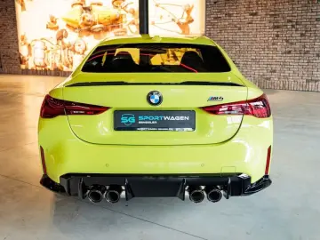BMW M4 Competition xDrive Innovation