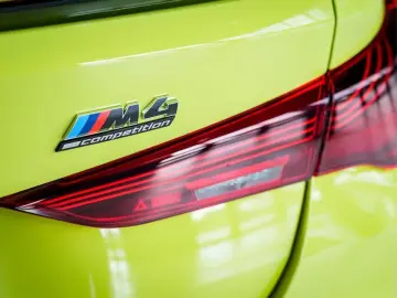 BMW M4 Competition xDrive Innovation