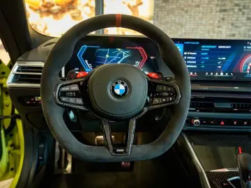 BMW M4 Competition xDrive Innovation