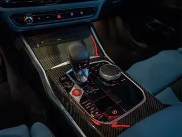 BMW M4 Competition xDrive Innovation