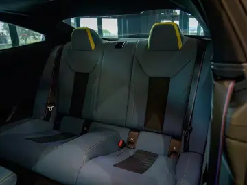 BMW M4 Competition xDrive Innovation