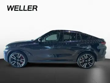 BMW X6 M60i M PRO DAPr Pano B W 22