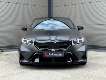 BMW M5 lim INDIVIDUAL PANO