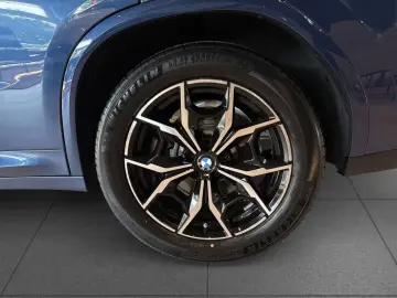 BMW X4 xDrive30d M Sport Pano AHK Laser H K HUD DrA