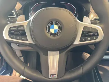 BMW X4 xDrive30d M Sport Pano AHK Laser H K HUD DrA