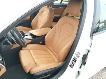 BMW 520 d xDrive. M Sport LED