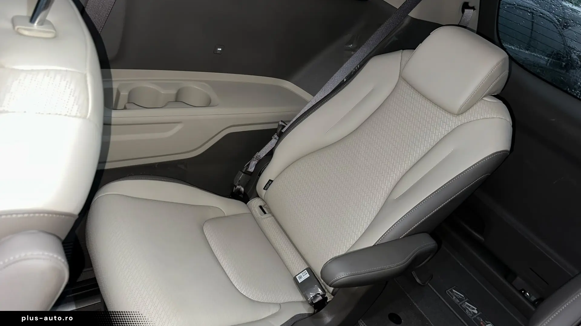 Kia Carnival Signature Garantie 36 luni Led 360 TVA