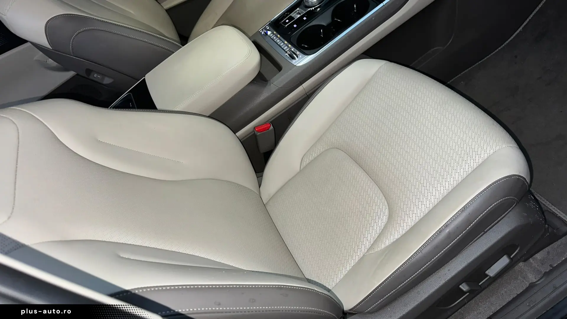 Kia Carnival Signature Garantie 36 luni Led 360 TVA